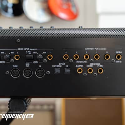 Korg Kronos 2 88-Key Digital Synthesizer Workstation image 16