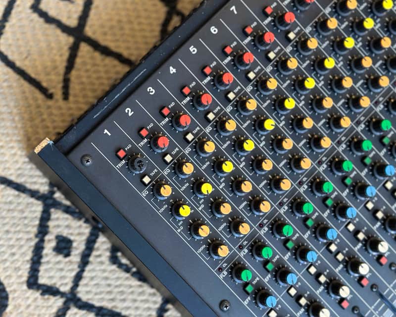 TASCAM M-216 Mixing Console | Reverb Canada