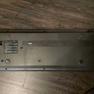 Korg Poly-800 Analog Synth Keyboard - Needs Service + Battery - See Description image 9