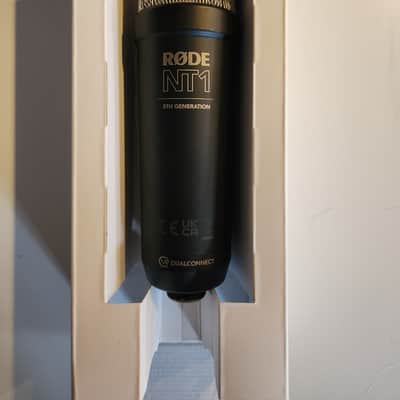 RODE NT1 5th Generation Cardioid Condenser Microphone 2023 - Present - Black image 5