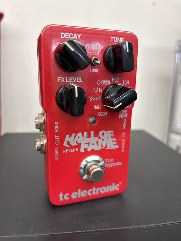 TC Electronic Hall of Fame Reverb 2011 - 2017 - Red image 1