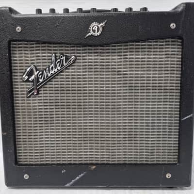Fender Mustang 1 image 2