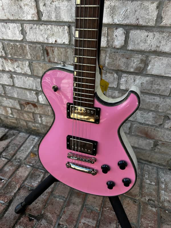 Knaggs Knaggs SSC Steve Stevens Signature Singlecut - Pink / White Gloss - Bare Knuckle 2019 - Pink image 1