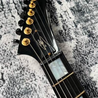 Gibson Lzzy hale explorer 2018 -Ebony/black gold finish image 10