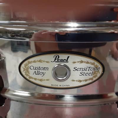 Pearl SensiTone Brushed Nickel 8 Lug 14"×5.5" Steel Snare Drum. image 2