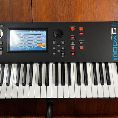 Yamaha MODX6+ 61 Semi-weighted Key Synthesizer w/ box image 3