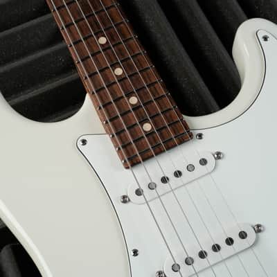 Suhr Classic S SSS with Rosewood Fretboard 2019 - Olympic White image 5