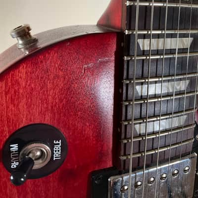 Gibson Les Paul studio 2013 - Wine Red Satin image 7