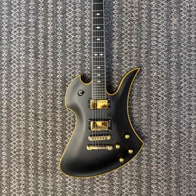 BC RICH MOCKINGBIRD PRO X WITH HET SET AND CASE image 20