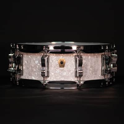 Ludwig 5" x 14" Classic Maple Snare Drum, White Marine Pearl image 1