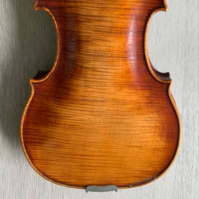 A Fine 19th Century European Violin 4/4 image 2
