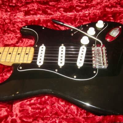 1976 Fender Stratocaster Black "Tuxedo" image 16
