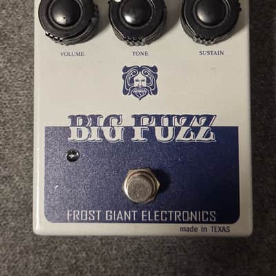 Frost Giant Electronics Big Fuzz Civil War 2023 - White / Blue image 2