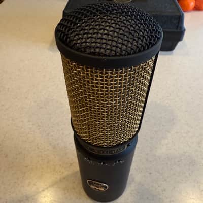 CAD Equitek E200 Multipattern Studio Condenser Microphone image 1