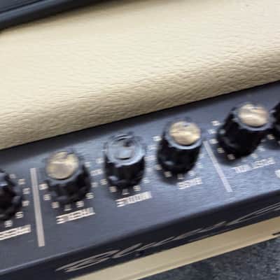Roland BC-30 Blues Cube 2-Channel 30-Watt 1x12" Guitar Combo 1993 - 2004 - Tweed image 5