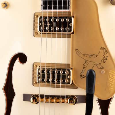 Used 2016 Gretsch G6136T-59 Vintage Select '59 Falcon Hollow Body Vintage White with OHSC image 4