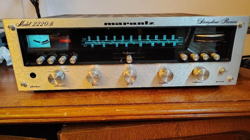 Marantz 2220B
