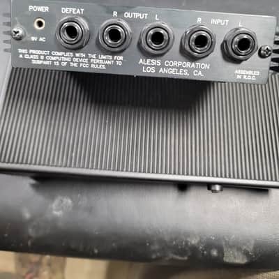 Alesis Microverb II Compact Digital Reverb Unit image 2