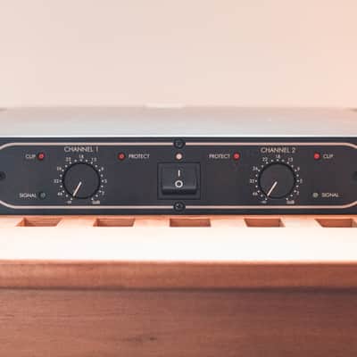 ART SLA-2 200 Watt Rackmount Power Amplifier image 5