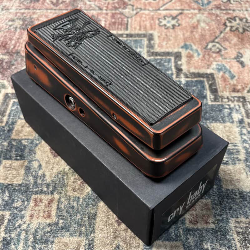 Dunlop Crybaby Slash Wah Guitar Effect Pedal w/ Box & Paperwork! image 1