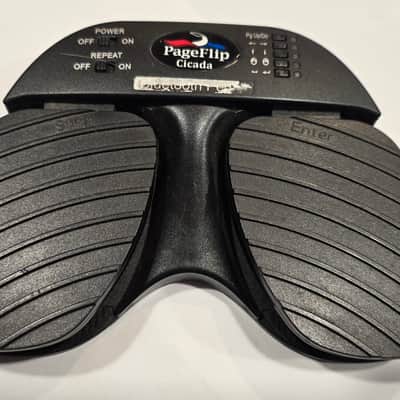 Cicada Bluetooth Page Turner Pedal image 1