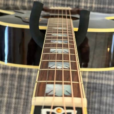 Gibson Custom Shop SJ-200 Quilt Trans-black image 6