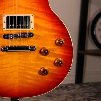 Gibson Les Paul Standard Plus - Rosewood Fingerboard, Heritage Cherry Sunburst image 3