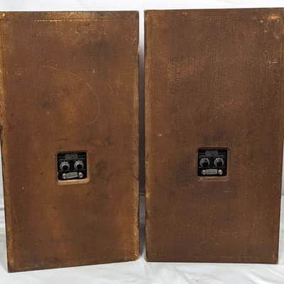 Pair of KLH Model #5 Floor Speakers 1975 Vintage Walnut image 13