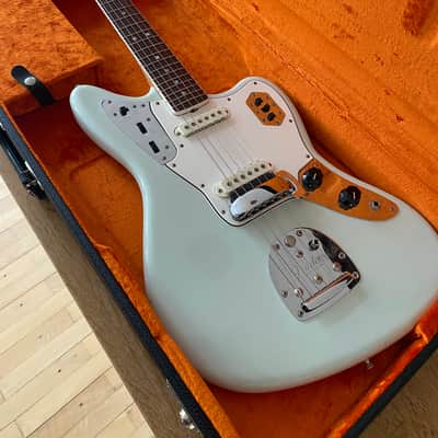 AVRI Fender Jaguar 1965 Sonic Blue image 4