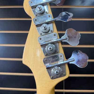 Fender Precision Bass with Rosewood Fretboard 1979-1980 Sunburst image 6