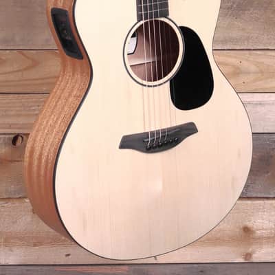 Furch Violet Gc-EM a Master’s Choice Acoustic/Electric Guitar w/ Case image 2