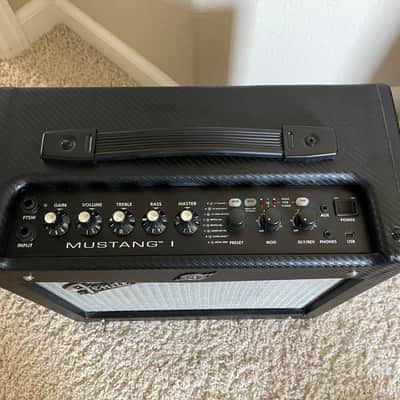 Fender Mustang I modeling combo amp 70W 1x8 image 2