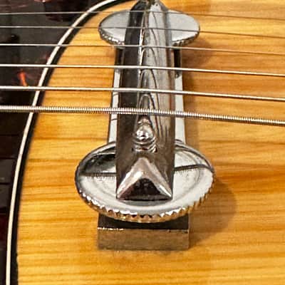 Vintage 1960's Cameo Deluxe Electric Guitar Made In Korea image 6