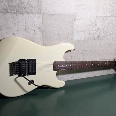 Alpha Matsumoku Japan Kramer Charvel style super strat 80's White image 3