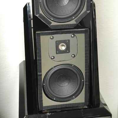 Wilson Audio Maxx Series 2 Towers Speakers (Pair) image 4