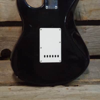 Yamaha EG112 Electric Guitar image 9