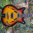 1967 Fender Coronado Bass II - Sunburst