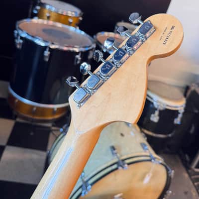 Fender Jimi Hendrix Artist Series Tribute Stratocaster 1997 - 2000 Olympic White image 6