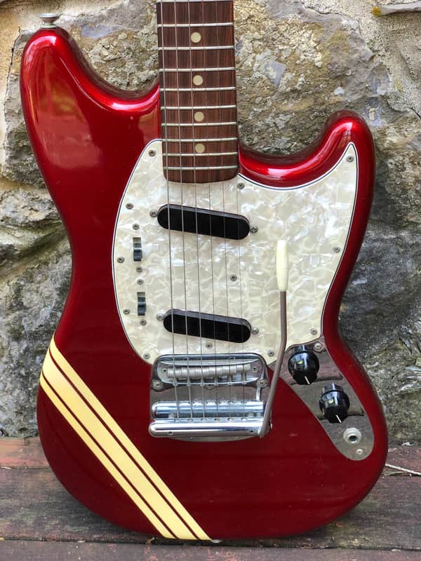 Fender Competition Mustang (1969 - 1973) | Reverb