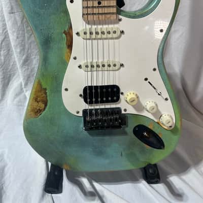 Strat style electric guitar (aged relic) image 2
