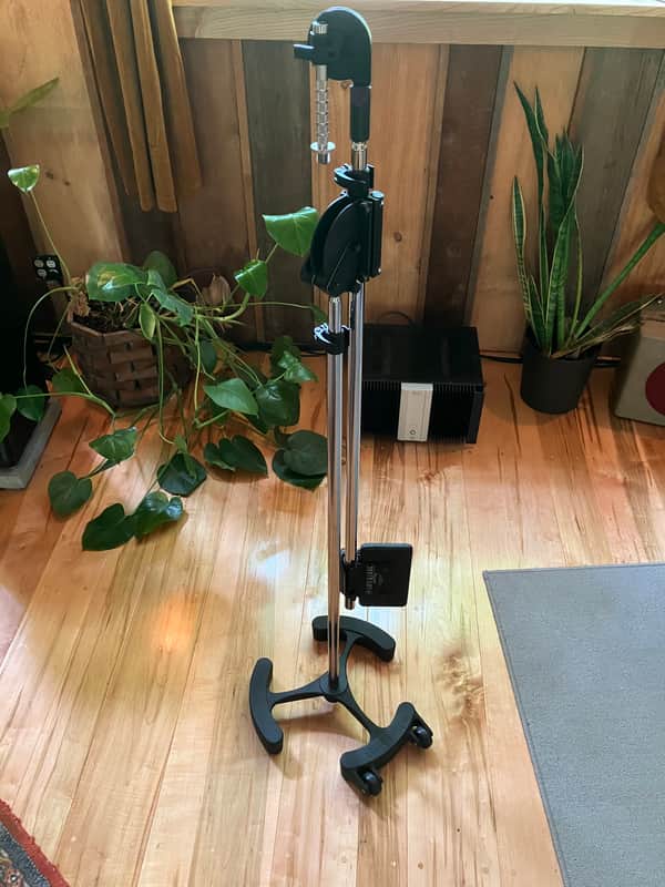 Latch Lake micKing 2200 Microphone Stand 2010s - Chrome image 1