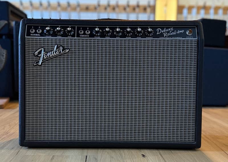 Immagine Fender Deluxe Reverb RI w/Master Volume Mod - 1