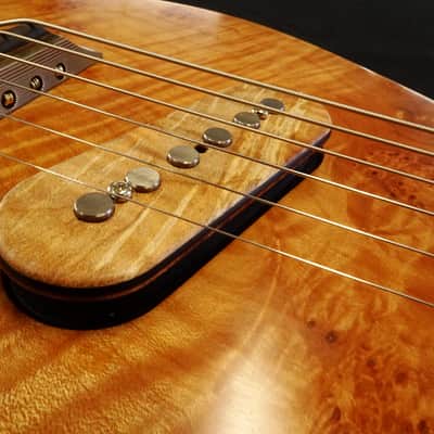 Rukavina 6 String Ripple Lap Steel -- 25" Curly Maple image 6