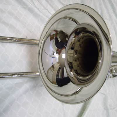 Silver Trigger trombone, with case and mouthpiece image 6
