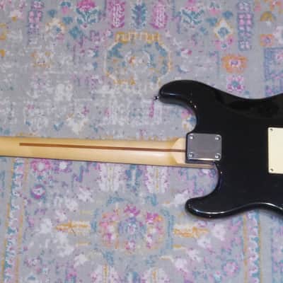 Fender Squier Stratocaster 2000 Electric Guitar With Thick Neck image 2