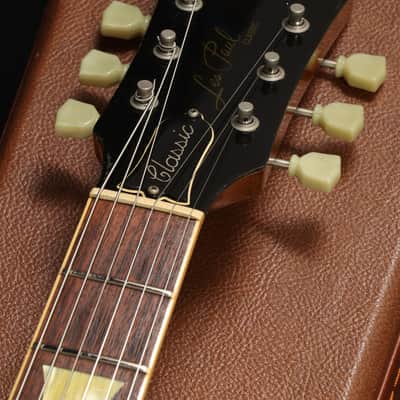 Gibson USA Les Paul Classic, 1999, Bullion Gold [9 2421] (07/31) image 9