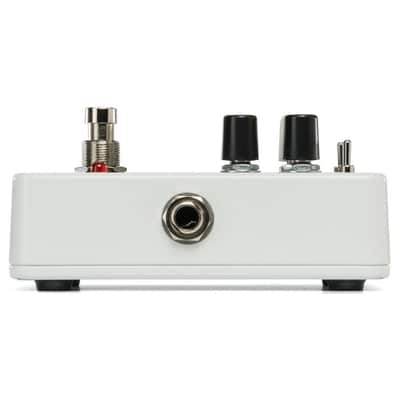 Electro-Harmonix Nano Battalion Bass Preamp Overdrive & Direct Box Effects Pedal image 6