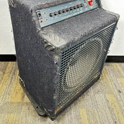 Swr Workingman's 15 1x15 200W Bass Combo Amp image 6