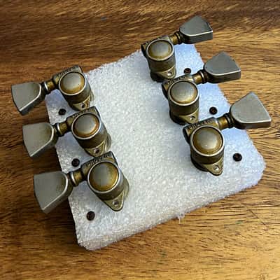 Vintage Grover Rotomatic 102 Series tuners - '74 complete & fully functional 3x3 chrome set image 11