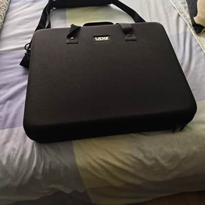 AKAI Force + 2TB SSD + Decksaver + UDG Case image 12